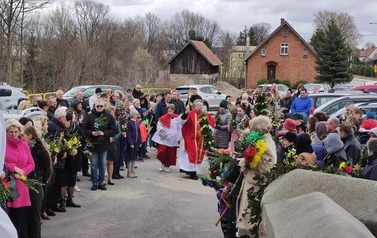 2022.04.10 UROCZYSTE WRĘCZENIE NAGR&Oacute;D I PODSUMOWANIE KONKURSU PLASTYCZNEGO "NAJPIĘKNIEJSZA PALMA WIELKANOCNA W GMINIE SADKI" 11