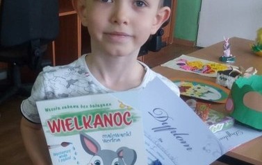 2022.04.13 ROZSTRZYGNIĘCIE KONKURSU PLASTYCZNEGO "KURCZACZEK CZY ZAJĄCZEK- SYMBOL WIELKANOCY" 10