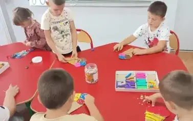 553056785_816091610959583_157673471519956521_n