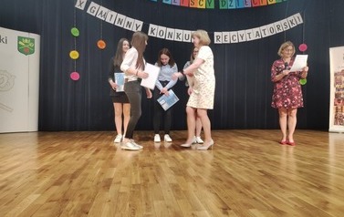 2022.05.20 X EDYCJA GMINNEGO KONKURSU RECYTATORSKIEGO "POECI BLISCY DZIECIOM" 33