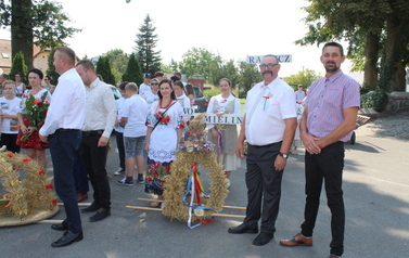 2022.08.27 DOŻYNKI GMINNO-PARAFIALNE W SADKACH 1