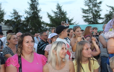 2022.08.27 DOŻYNKI GMINNO-PARAFIALNE W SADKACH 108