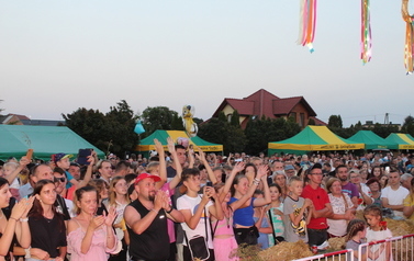 2022.08.27 DOŻYNKI GMINNO-PARAFIALNE W SADKACH 120