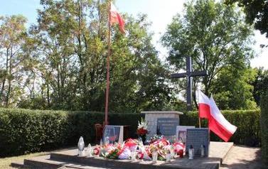 2022.09.04 UROCZYSTA MSZA ŚWIĘTA NA PIAŚNICY 1