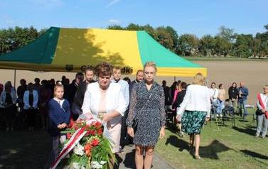 2022.09.04 UROCZYSTA MSZA ŚWIĘTA NA PIAŚNICY 11