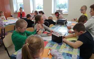 2022.09.19 ZAJĘCIA PLASTYCZNO-EDUKACYJNE Z IIB 1
