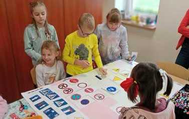 2022.09.19 ZAJĘCIA PLASTYCZNO-EDUKACYJNE Z IIB 2