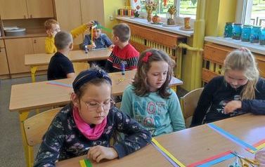 2022.09.22 ZAJĘCIA PLASTYCZNE Z II, III KLASĄ 12