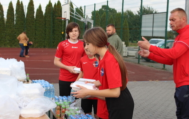 2022.09.24 TURNIEJ PIŁKARSKI I PIKNIK PROZDROWOTNY NA ORLIKU 19