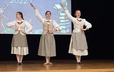 2022.10.13 WYSTĘP "JABŁONECZKI" Z KOAZJI DNIA EDUKACJI NARODOWEJ 6