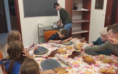 2022.10.21 ZAJĘCIA CERAMICZNE Z IIIA 20
