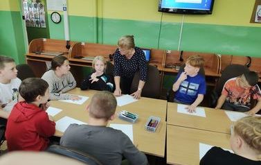2022.10.24 PIERWSZY DZIEŃ "TYGODNIA PROFILAKTYKI" W CK DĘBOWO 1
