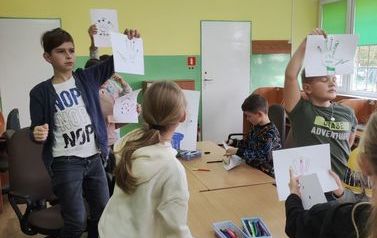 2022.10.24 PIERWSZY DZIEŃ "TYGODNIA PROFILAKTYKI" W CK DĘBOWO 3
