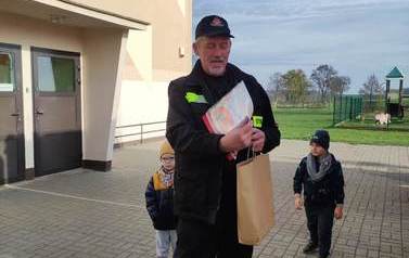 2022.11.09 SPOTKANIE Z DRUHAMI Z OCHOTNICZEJ STRAŻY POŻARNEJ W ANIELINACH 8