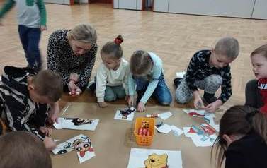 2022.11.14 KOLEJNE ŚWIĘTOWANIE DNIA POSTACI Z BAJEK 11
