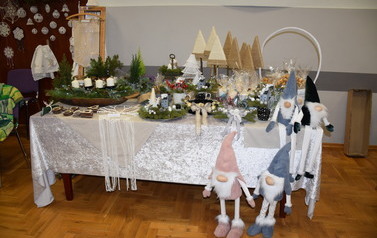 2022.12.11 XV POWIATOWO-GMINNY KONKURS RĘKODZIEŁA "Z KUFERKA BABUNI- ZOMOWE WARIACJE" 3