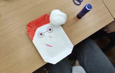 2022.12.13 ZAJĘCIA PLASTYCZNE Z KLASĄ II 10
