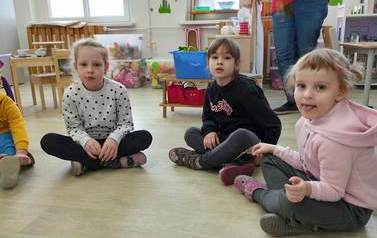 2022.12.15 ZAJĘCIA PRZEDŚWIĄTECZNE W PRZEDSZKOLU W BNINIE 1