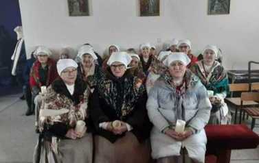 2022.12.18 WYSTĘPP SADKOWIAN I JABŁONECZKI NA II ORZELSKO-KRAJEŃSKIEJ GALI KOLĘD I PASTORAŁEK 1