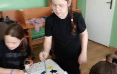 2023.02.03 V DZIEŃ FERII Z CK DĘBOWO I FILIĄ BIBLIOTECZNĄ W DĘBOWIE 12