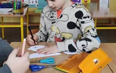2023.03.10 ZAJĘCIA PLASTYCZNE Z I,II,IV KLASĄ 5