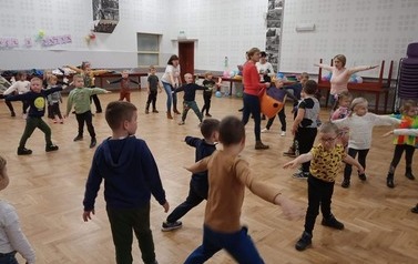 2022.11.07 DZIEŃ POSTACI Z BAJEK- WIZYTA S&Oacute;WEK I MOTYLK&Oacute;W 5