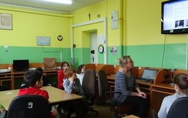 2022.03.04 DZIEŃ PISARZA W DĘBOWIE 11