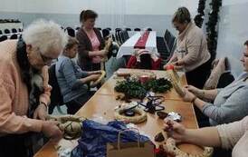 2022.12.07 WARSZTATY PROZDROWOTNE O TEMATYCE ŚWIĄT W DĘBOWIE 5