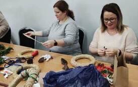 2022.12.07 WARSZTATY PROZDROWOTNE O TEMATYCE ŚWIĄT W DĘBOWIE 6