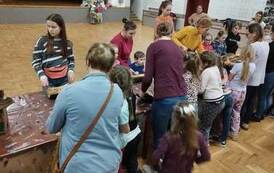 2023.03.28 RODZINNE WARSZTATY WIELKANOCNE Z GBP I GOK SADKI 4