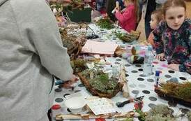 2023.03.28 RODZINNE WARSZTATY WIELKANOCNE Z GBP I GOK SADKI 10