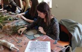 2023.03.30 ZAJĘCIA CERAMICZNE Z KLASĄ I TECHNIKUM ARCHITEKTURY KRAJOBRAZU 7