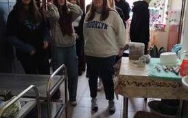 2023.03.30 ZAJĘCIA CERAMICZNE Z KLASĄ I TECHNIKUM ARCHITEKTURY KRAJOBRAZU 12