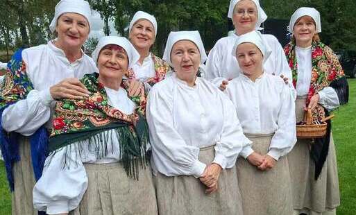Zdjęcie do 06.09.2026 SADKOWIANIE I JABŁONECZKA W ŁOBŻENICY 
