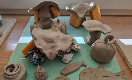 Zdjęcie do 15.09.2026 ZAJĘCIA CERAMICZNE DLA DZIECI 
